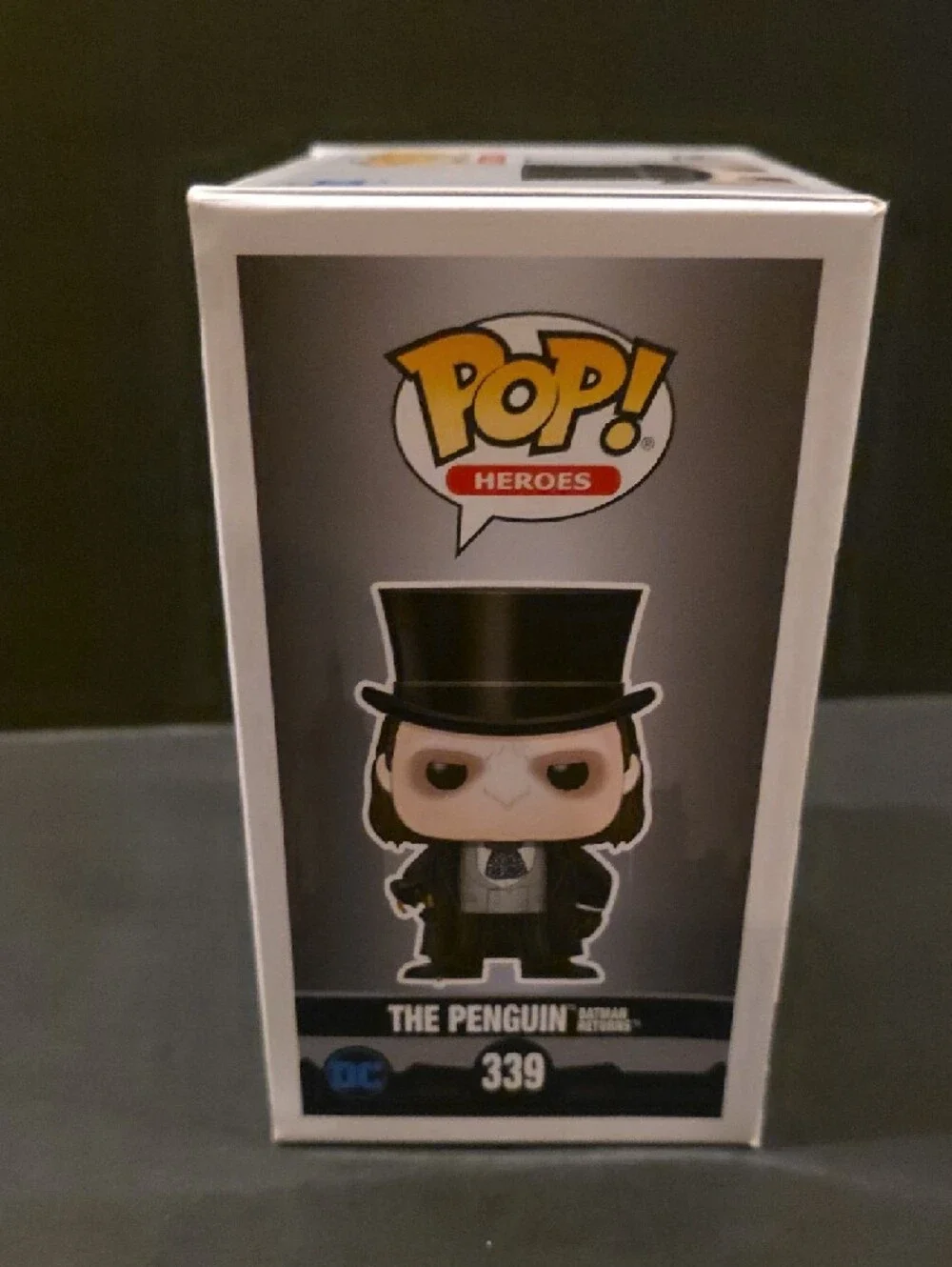 Funko POP! Batman Returns The Penguin Vinyl Figure - Picture 5 of 6